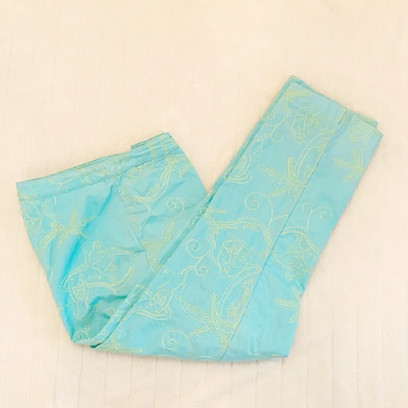 Lilly Pulitzer Sea-Inspired Embroidered Pants
Size: 2 - Picture 5 of 7